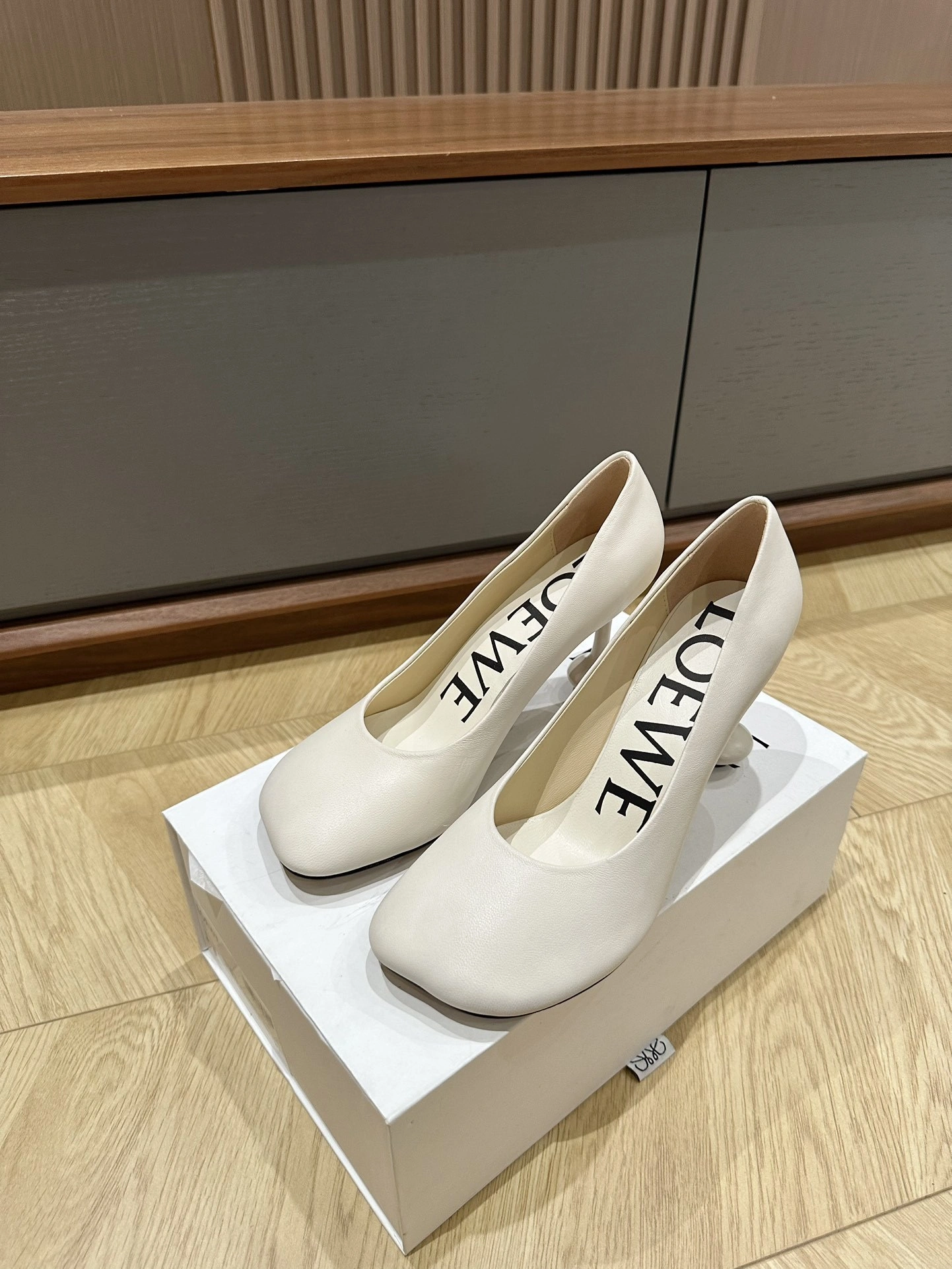 COCO-- 8o5w5 L814S01X64-2100 Calfskin sheepskin Heel height：8.5CM item:E-X000C2013